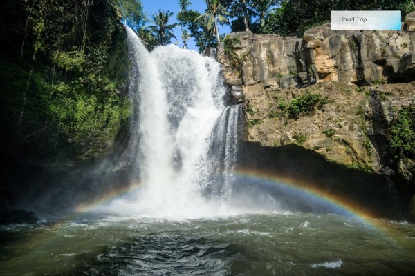 Tegenungan Waterfall